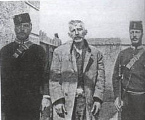 Ο Αλ. Σχινάς, κατά την περίοδο της κράτησής του.