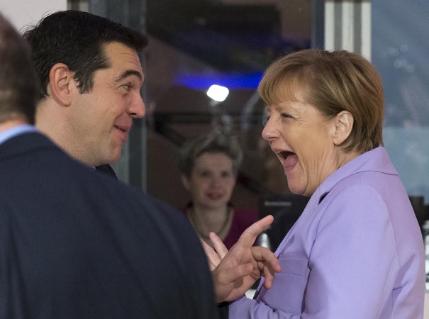 Οι Γερμανοί έχουν φοβηθεί την ελληνική πολιτική τάξη. Με τόσα γέλια μπορεί να πάθουν ρήξη σπλήνας.