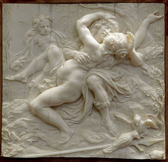 Η Αφροδίτη στην αγκαλιά του Άδωνη Venus in the Arms of Adonis, by Joachim Henne, c. 1670-1680, ivory – Bode-Museum – Wikipedia URL [https://commons.wikimedia.org/wiki/Category:Venus_and_Adonis]
